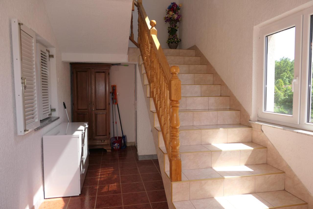 Apartments And Rooms Juki سينج المظهر الخارجي الصورة