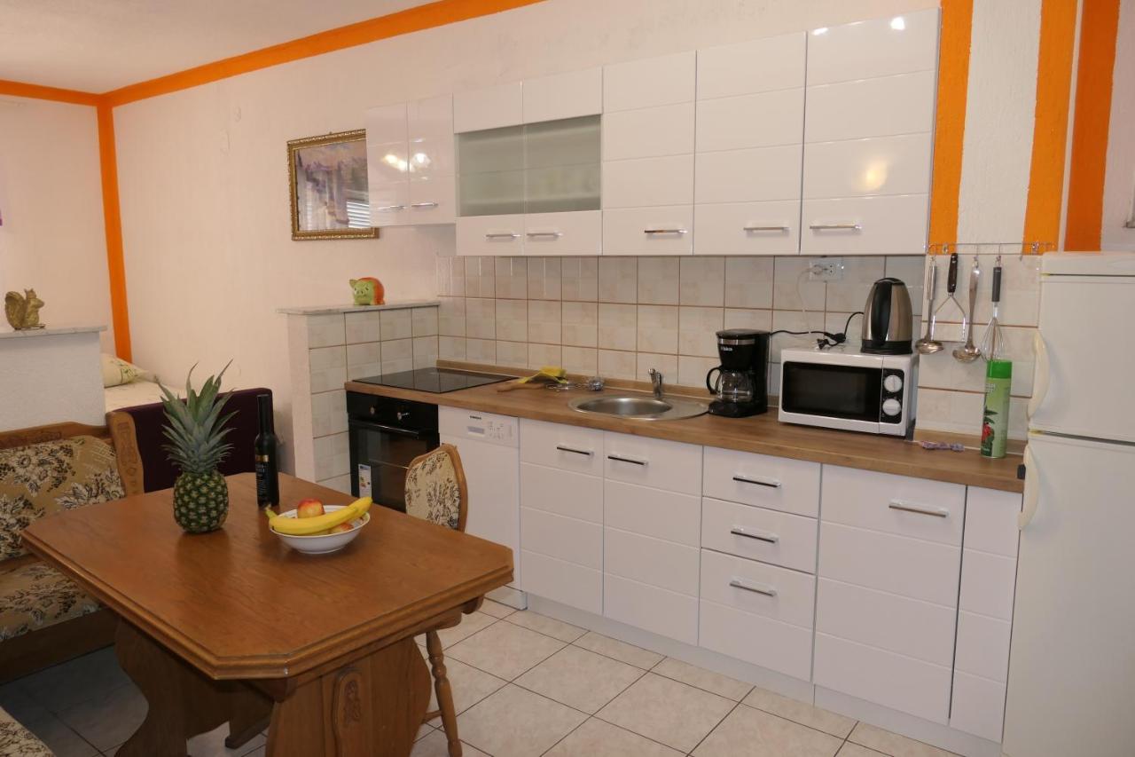 Apartments And Rooms Juki سينج المظهر الخارجي الصورة