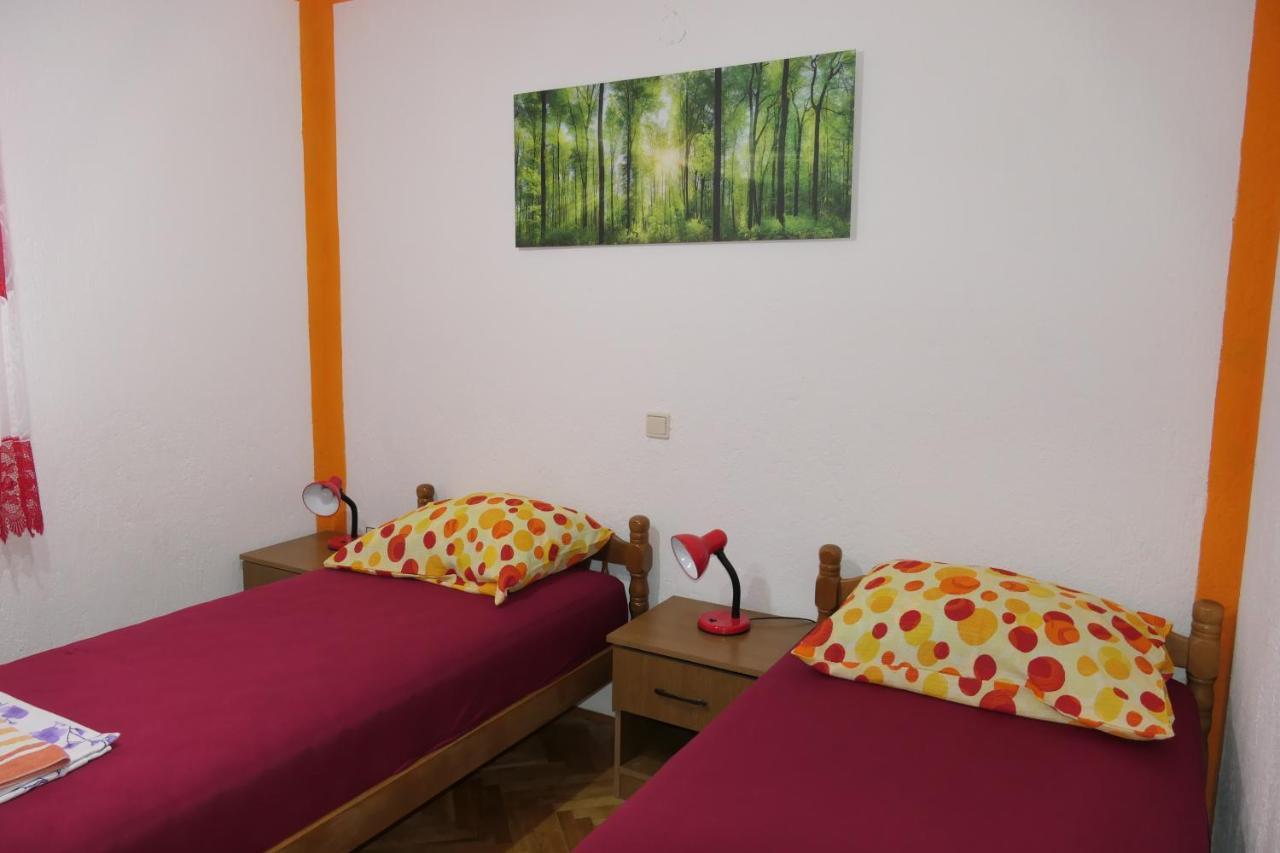Apartments And Rooms Juki سينج المظهر الخارجي الصورة